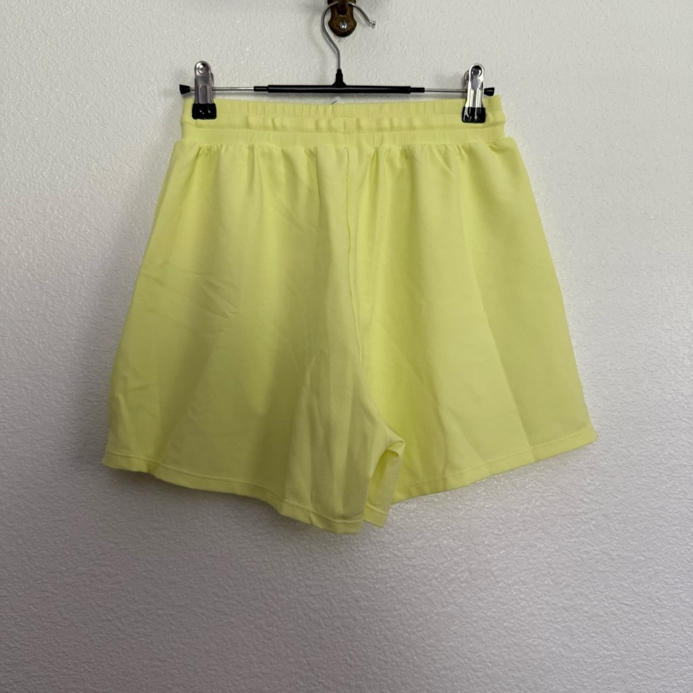 NWT Halara Neon Yellow High Rise Drawstring Shorts XS - Picture 3 of 3